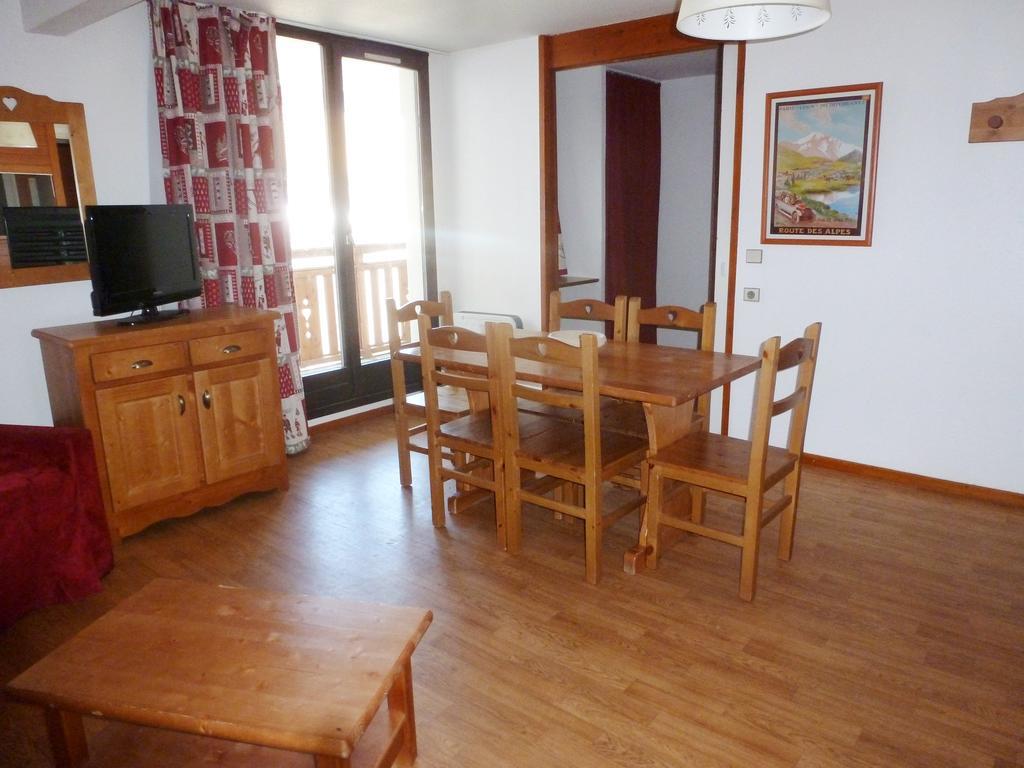 Residence Odalys Le Christiana Alpe d'Huez Room photo